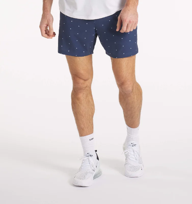 Men's drawstring casual linen shorts for a laid - back summer lookStride Short [5.5"]