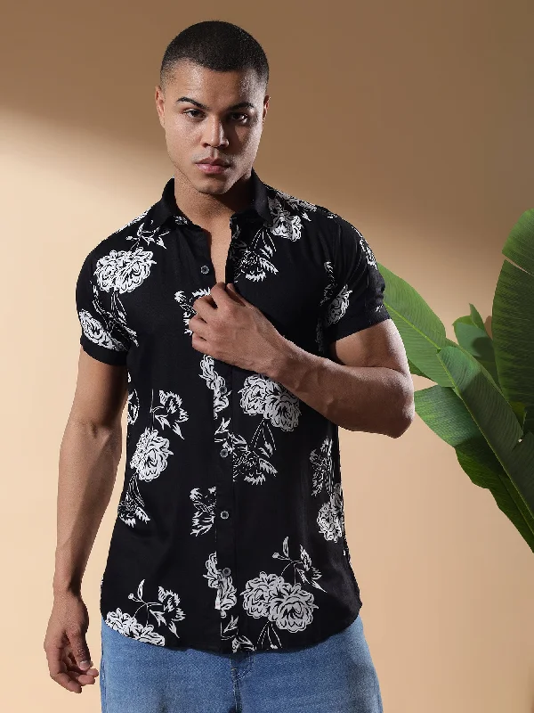 Men's Linen Blend Casual Shirts with Roll - Up Sleeves for a Summer Beach LookBlack Half Casual Printed Cotton Shirt Regular Fit For Man