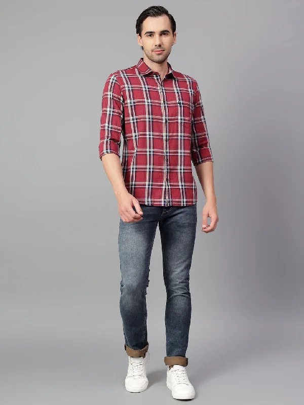 Plus Size Men's Plaid Flannel Casual Shirts in Earth Tones for a Cozy Fall OutfitMen's Red Checked Full Sleeve Casual Shirt