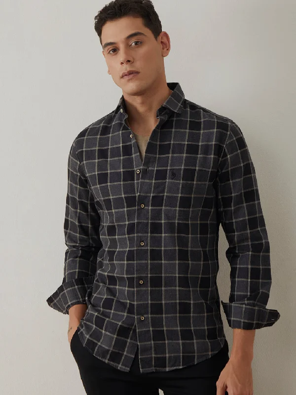 Men's Tailored Fit Checkered Casual Shirts in Multicolor for a Smart - Casual EnsembleOlive Checks Shirt