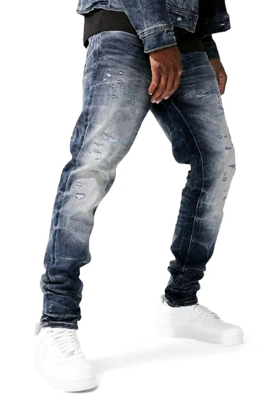 Men's Low - Rise Jeans in a Light Wash for a Casual and Youthful LookMen's Low - Rise Jeans in a Light Wash for a Casual and Youthful LookMen's Ross Desperado Denim Jean In Death Valley