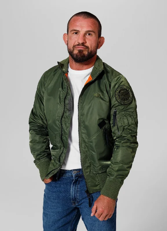 Bomber men jackets with ribbed cuffs for a classic 80s styleBomber men jackets with ribbed cuffs for a classic 80s styleMen's jacket Centurion II