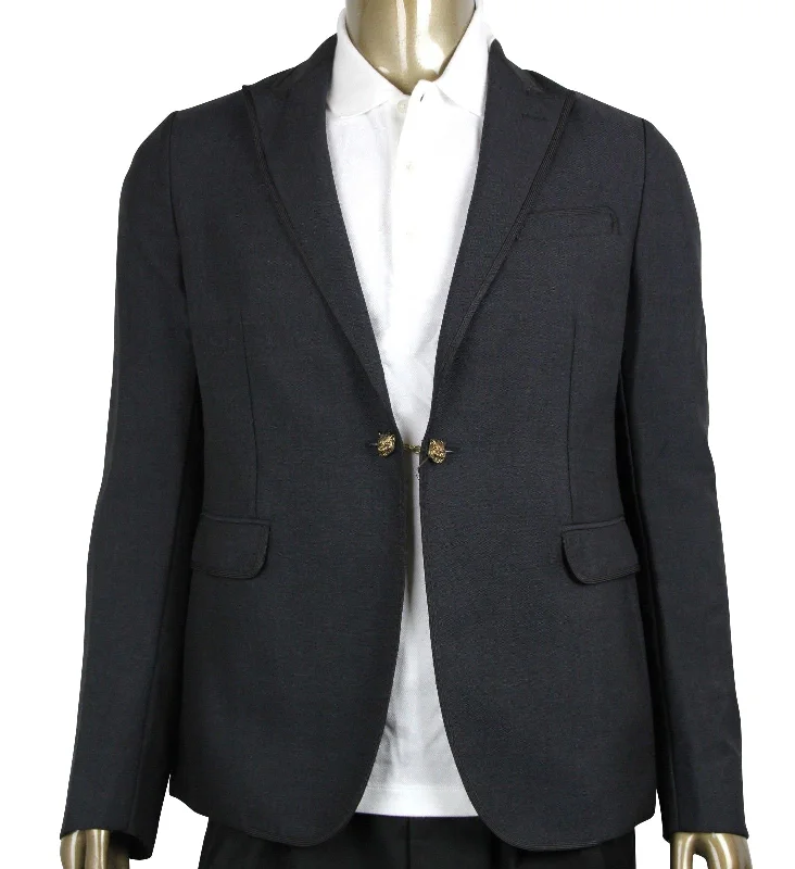 Men coats with a drawstring waist for a customizable fitMen coats with a drawstring waist for a customizable fitGucci Men's Formal 1 Button  Wool / Mohair Evening Jacket