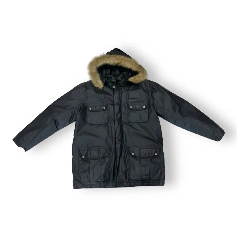 Men coats with a quilted pattern for added texture and warmthMen coats with a quilted pattern for added texture and warmthMen's Parka Jacket In Charcoal