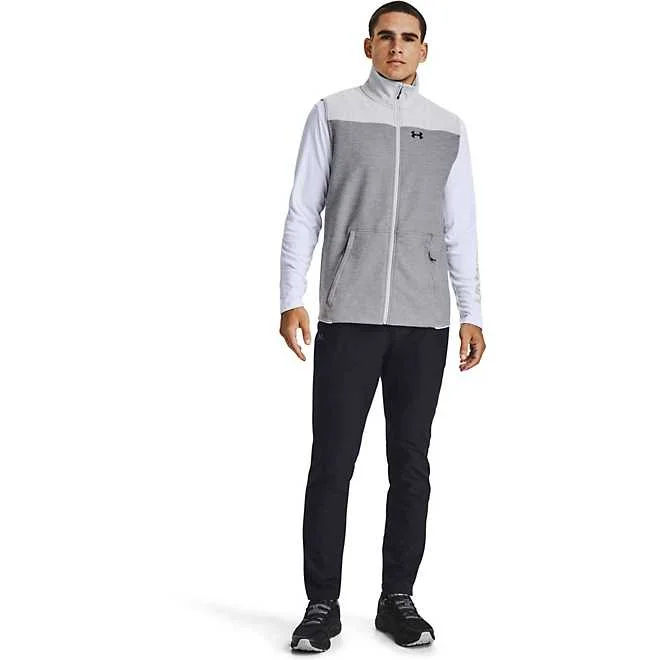 Performance - driven men jackets with breathable fabric for sportsUnder Armour - Specialist Vest